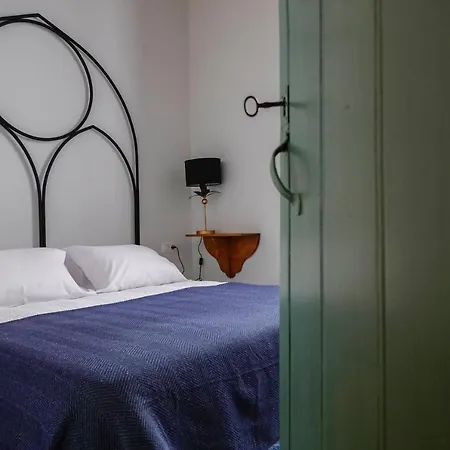 Hospederia Santa Clara Apartahotel *