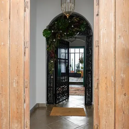 Hospederia Santa Clara Aparthotel Utrera