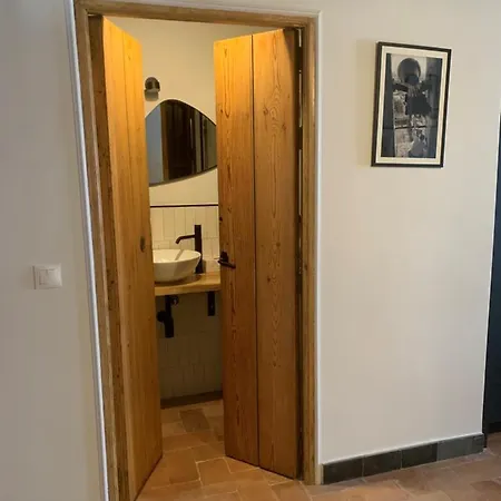 Aparthotel Hospederia Santa Clara Utrera